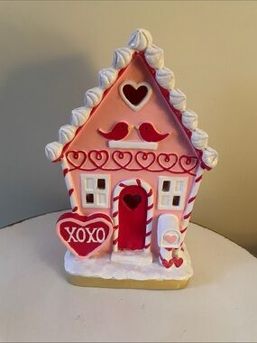 Valentine Day LED bird house